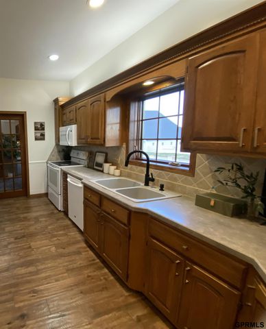 2408 County Road W Road, Tobias, NE 68453