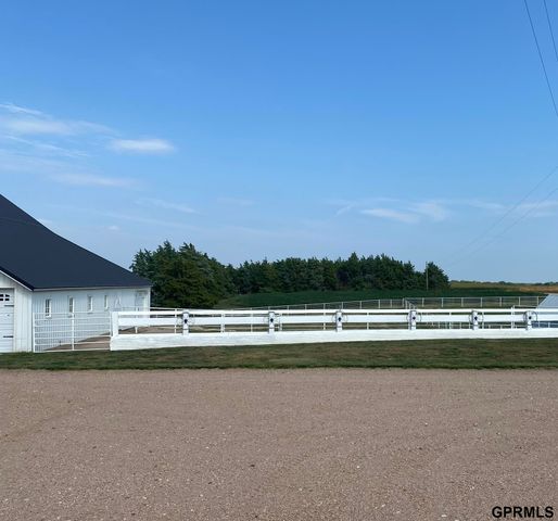 2408 County Road W Road, Tobias, NE 68453