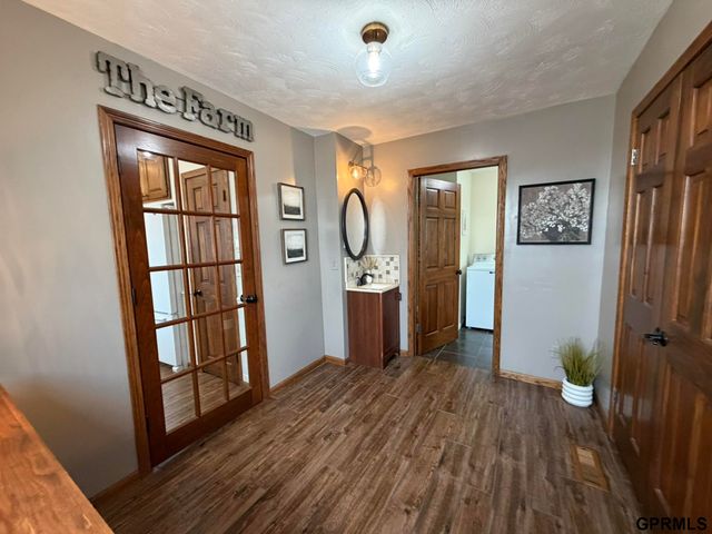 2408 County Road W Road, Tobias, NE 68453