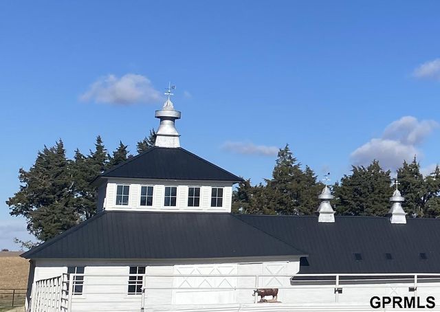 2408 County Road W Road, Tobias, NE 68453