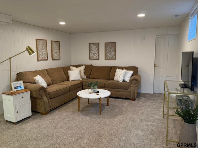 2408 County Road W Road, Tobias, NE 68453