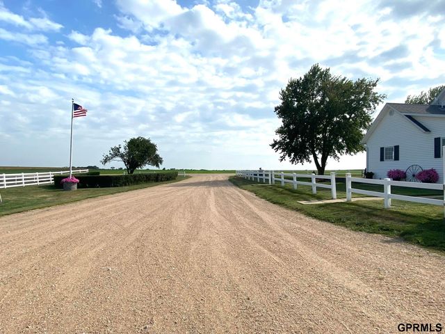 2408 County Road W Road, Tobias, NE 68453