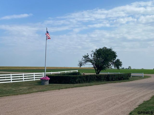 2408 County Road W Road, Tobias, NE 68453