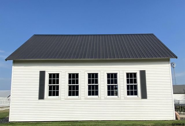 2408 County Road W Road, Tobias, NE 68453