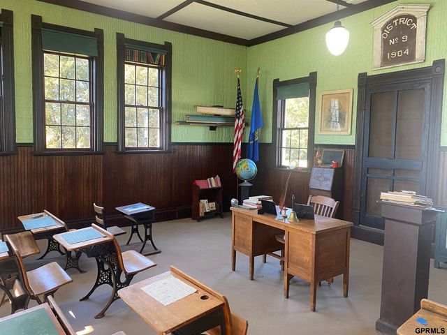 2408 County Road W Road, Tobias, NE 68453