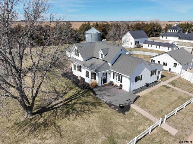 2408 County Road W Road, Tobias, NE 68453