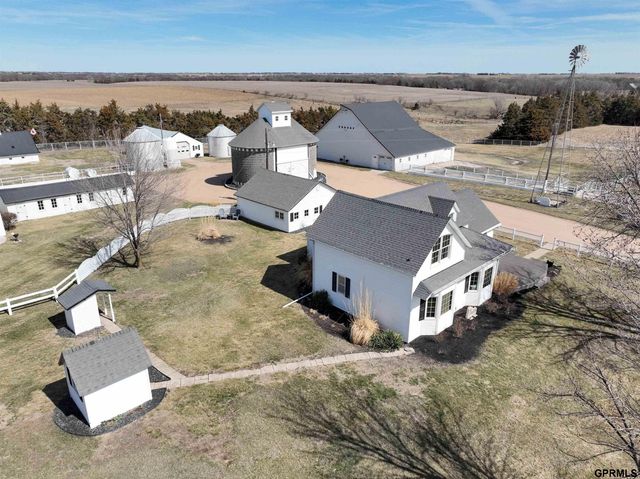 2408 County Road W Road, Tobias, NE 68453