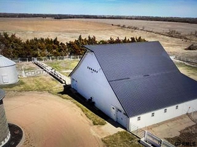 2408 County Road W Road, Tobias, NE 68453