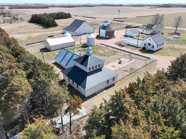 2408 County Road W Road, Tobias, NE 68453