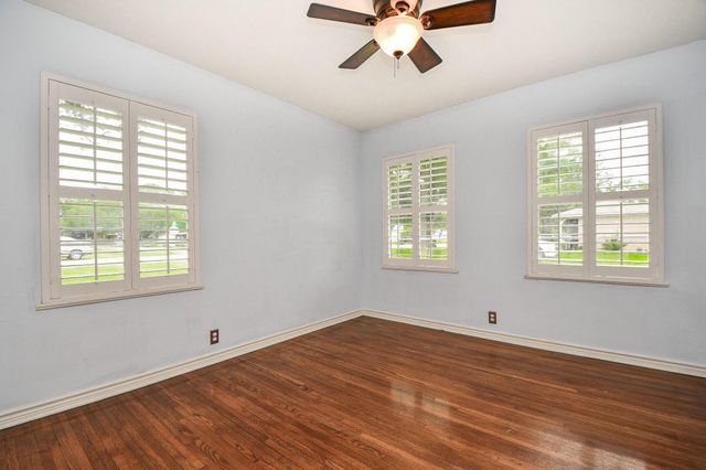 3116 12th Street, Bay City, TX 77414