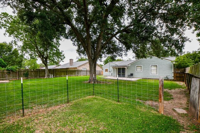 3116 12th Street, Bay City, TX 77414