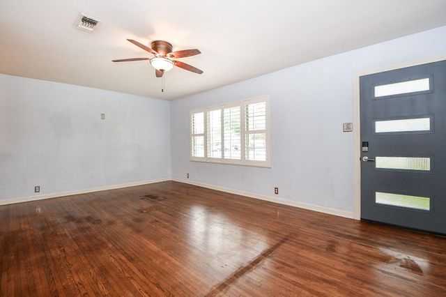 3116 12th Street, Bay City, TX 77414