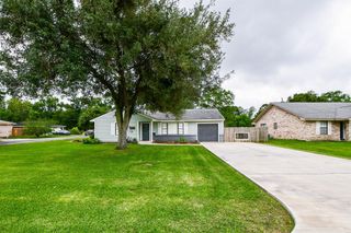 3116 12th Street, Bay City, TX 77414