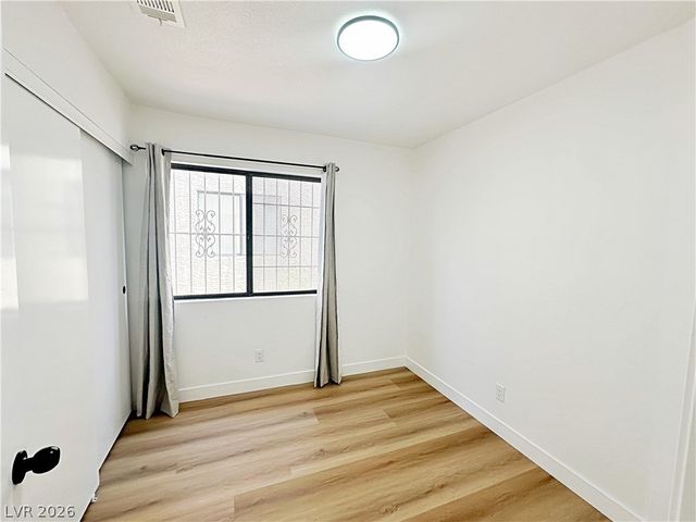 7040 Encore Way, Las Vegas, NV 89119