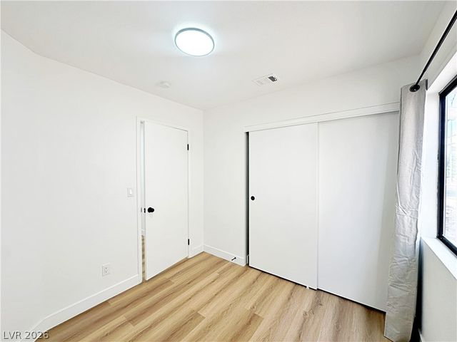 7040 Encore Way, Las Vegas, NV 89119