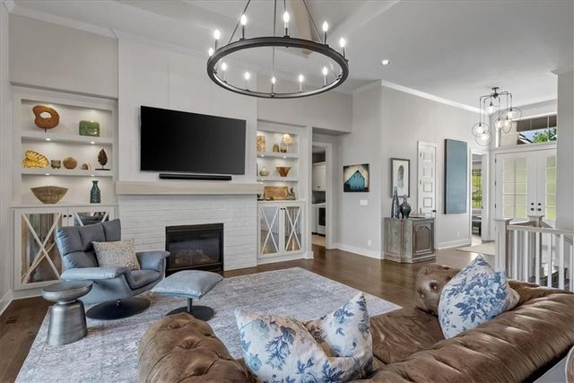9333 Cottonwood Canyon Drive, Lenexa, KS 66219