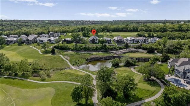 9333 Cottonwood Canyon Drive, Lenexa, KS 66219