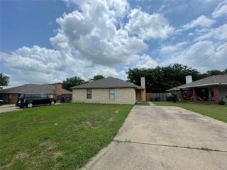 1738 Dynasty Drive, Glenn Heights, TX 75154