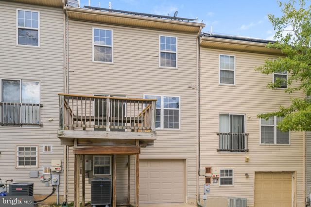 2710 STANTON RD SE, Washington, DC 20020
