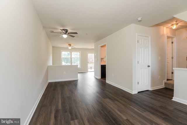 2710 STANTON RD SE, Washington, DC 20020