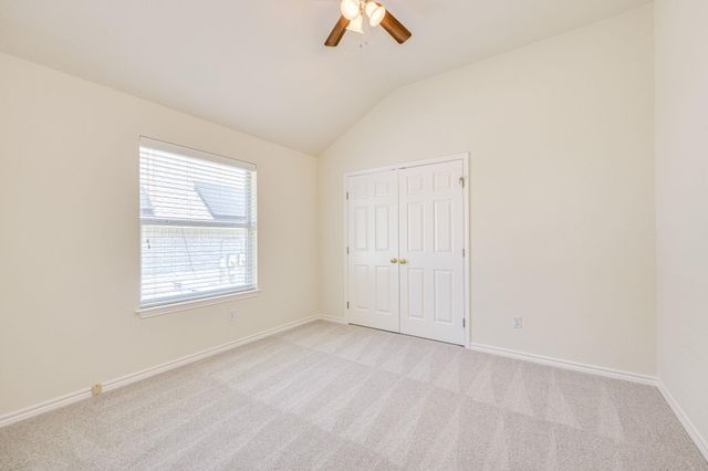 111 Arrowhead LN, Georgetown, TX 78628