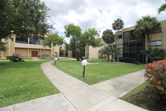 8415 SW 107th Avenue 359W, Miami, FL 33173