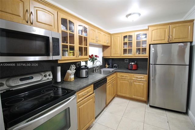 8415 SW 107th Avenue 359W, Miami, FL 33173