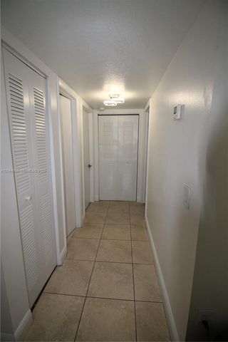 8415 SW 107th Avenue 359W, Miami, FL 33173