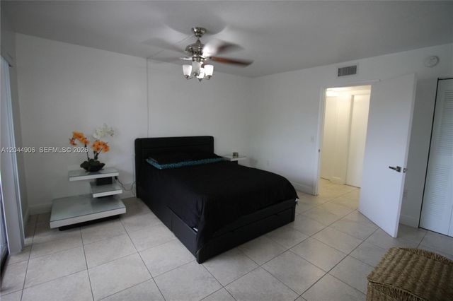 8415 SW 107th Avenue 359W, Miami, FL 33173