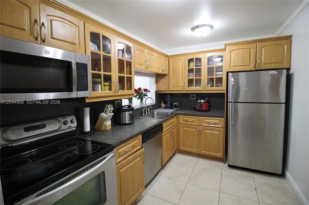 8415 SW 107th Avenue 359W, Miami, FL 33173