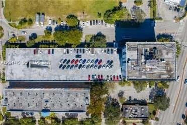 12550 Biscayne Blvd 220, North Miami, FL 33181