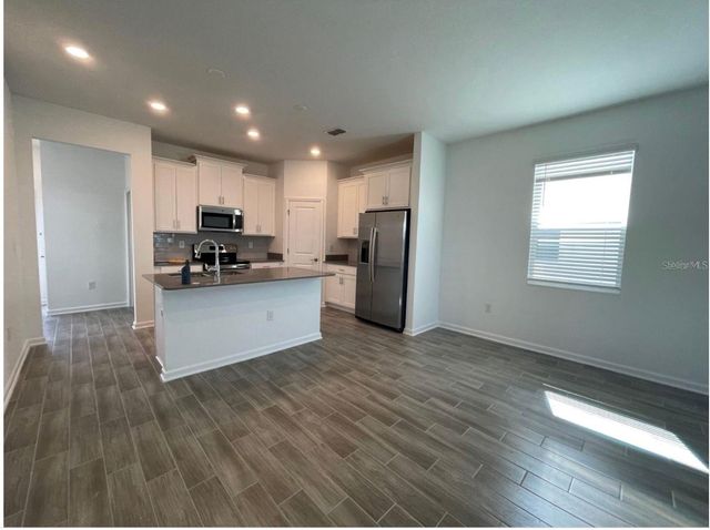 1748 CROSS PRAIRIE PARKWAY, Kissimmee, FL 34744