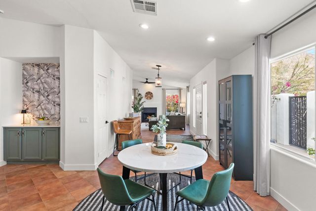 77265 Calle Sonora, La Quinta, CA 92253