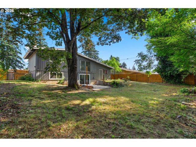 17912 Ne DAVIS St, Portland, OR 97230