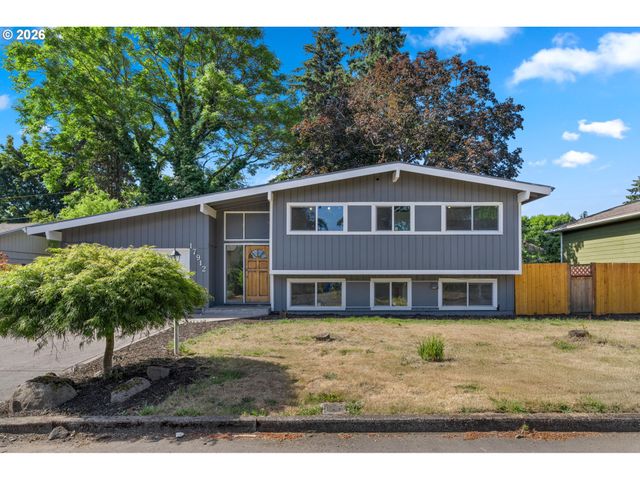 17912 Ne DAVIS St, Portland, OR 97230