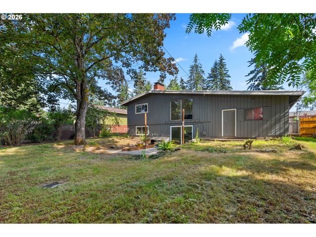 17912 Ne DAVIS St, Portland, OR 97230