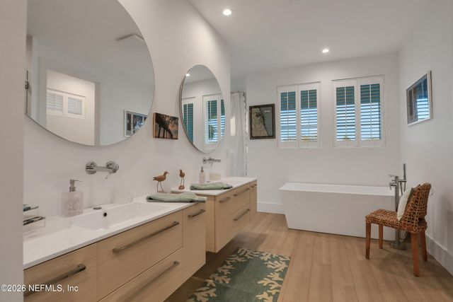 143 WASHINGTON Street, St. Augustine, FL 32084