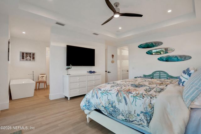 143 WASHINGTON Street, St. Augustine, FL 32084