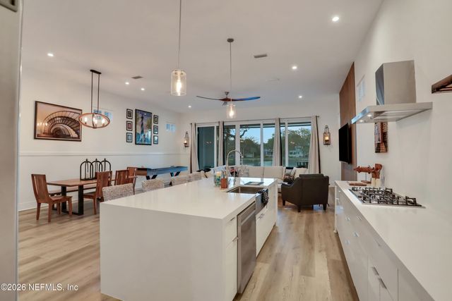 143 WASHINGTON Street, St. Augustine, FL 32084