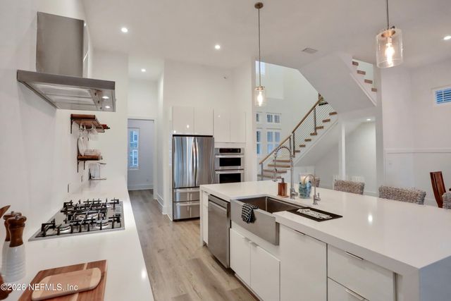 143 WASHINGTON Street, St. Augustine, FL 32084