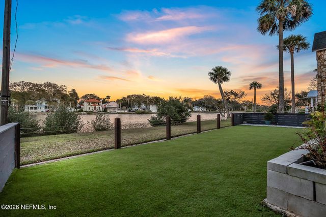 143 WASHINGTON Street, St. Augustine, FL 32084