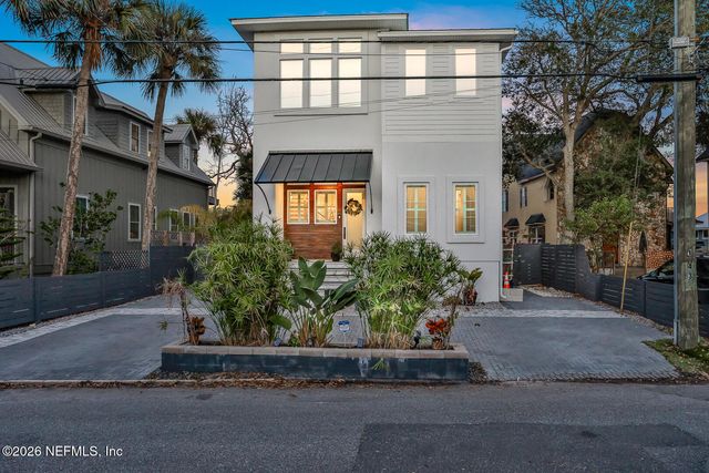 143 WASHINGTON Street, St. Augustine, FL 32084