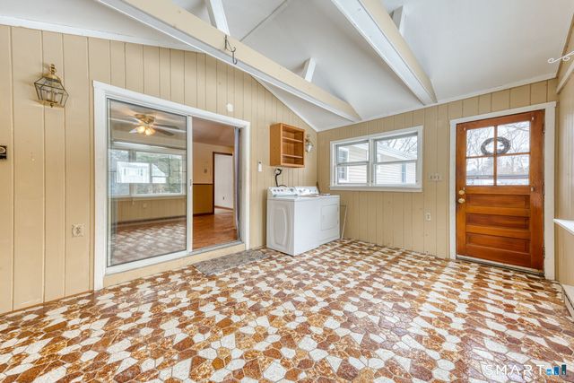 88 October Lane, Southington, CT 06479