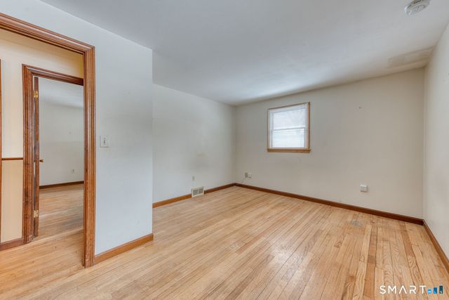 88 October Lane, Southington, CT 06479