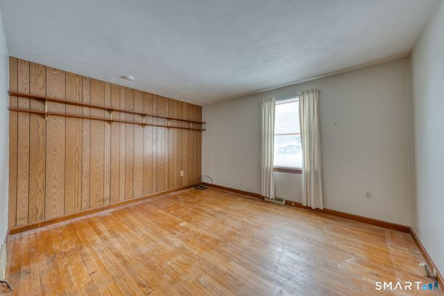 88 October Lane, Southington, CT 06479