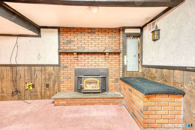 88 October Lane, Southington, CT 06479