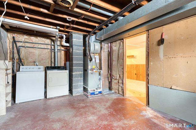 88 October Lane, Southington, CT 06479