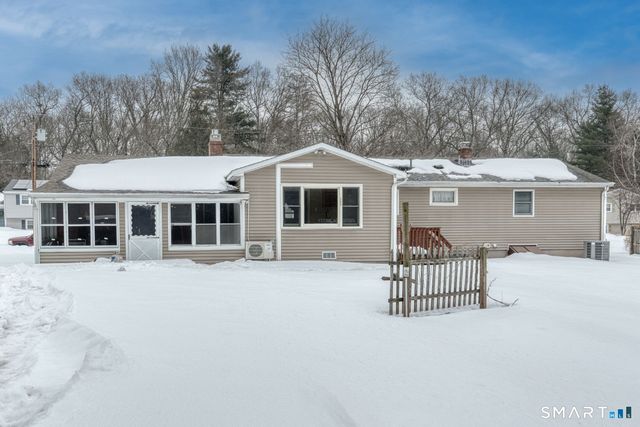 88 October Lane, Southington, CT 06479