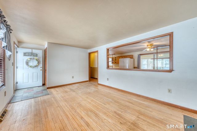 88 October Lane, Southington, CT 06479