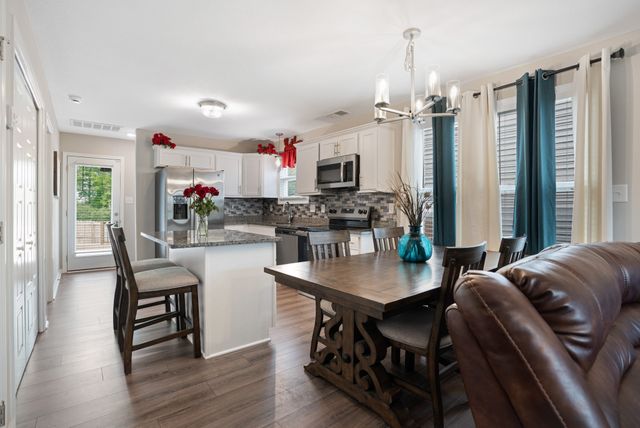 217 Quarry Overlook Way, Clarksville, TN 37043